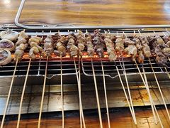 -哈尔滨小酒馆·鲜肉现穿自助烧烤(康新花园店)