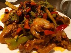 -喝丢一只鞋辣炒海鲜小烧烤(三八广场店)