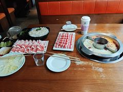 -佬土鹅肠火锅(解放路店)