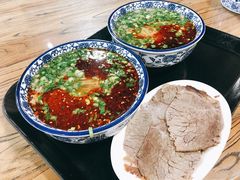 -陇上全荟兰州传统牛肉面(延吉路店)