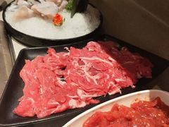 -海底捞火锅鲜切牛肉主题店(长寿路店)