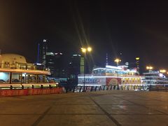 -黄浦江游览十六铺3号码头网红自助餐