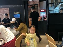等位区-达美乐比萨(岁宝民治1881店)