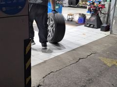 -捷之洁·米其林轮胎汽车维修保养(浦江镇江月路店)