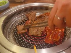 -明洞阿姨·韩式酱蟹烤肉·创意料理(三元桥店)