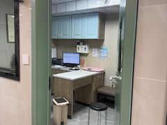 -半岛宠物医院24小时·内窥镜·牙科·碎石中心(府城大道店)