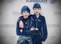 -TONl&GUY essensuais