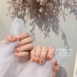 -米小兔美甲美睫