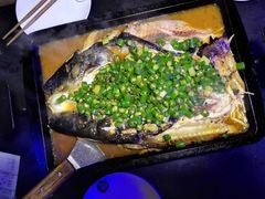 芒果鱼-夯鱼烤鱼·尔滨地标美食(国展店)