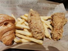 -肯德基(宝利丰店)