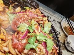 -燚店·铁板鱼蛙·烤肉·烤串(北新桥店)