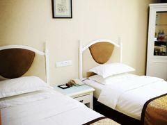 典雅双床房-老味道民宿(栈桥店)