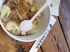 麻酱凉拌馄饨-手劲鱼丸馄饨铺(哈一百店)