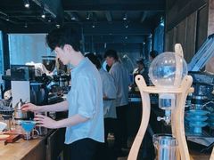 -Metal hands·铁手咖啡