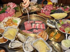 -铭牛烧肉·和牛海鲜自助(高新月牙湖店)