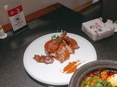-万重锦·人文川菜馆(骡马市店)