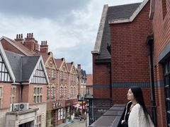 -钟书阁(松江泰晤士小镇店)