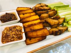 -小船渔村•大连菜•大连焖鱼(明泽街店)