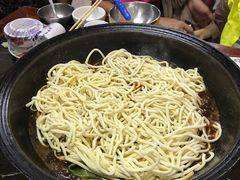 -日新铁锅焖面(坝上店)