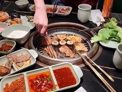 -梨花自助烤肉(西三旗万象汇黑金店)