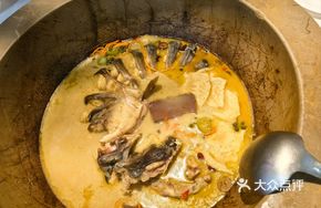 Fresh Sichuan Pepper Broth