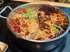 -鹿鸣山草本茶香火锅(园西路店)