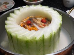 -得意咚瓜·顺德鱼生·冬瓜火锅(深圳首店)