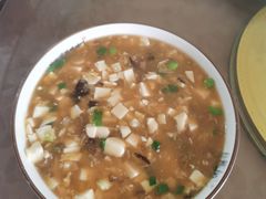 -领鲜土菜馆