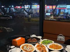 -鑫悦楼煎蟹·16年海鲜大排档