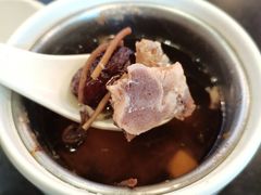 茶树菇炖龙骨-味先肠粉(康王南店)