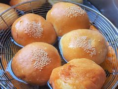 -宏发红西饼屋(天津路店)