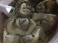 -潘国仙耳光馄饨(黄家阙路店)