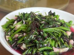 -芦茨金富饭庄·25年老字号·专做稻草鸡