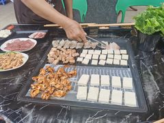 -贵州风味小馆(世茂茂悦里)