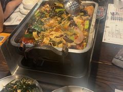 -后街佬·炭火鲜鱼杂(南城店)