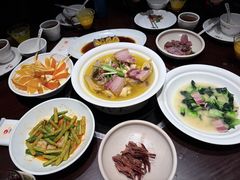 -上名堂·鱼头好吃(体育场路店)