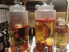 -自己人·宜昌菜(水悦城店)