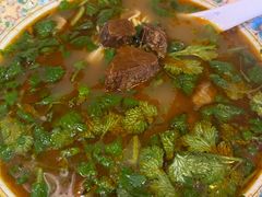 红烧牛肉面-金杨拉面王小吃面馆·牛三宝面·红烧牛肉粉