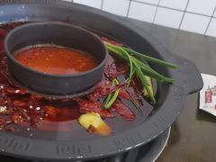 -黄潇洒老火锅(九眼桥宏济巷店)