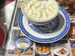 -广信牛奶甜品世家(台东店)
