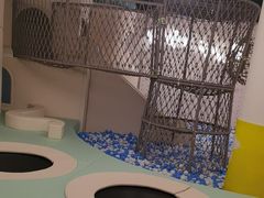 -涨巢·潮玩水疗局