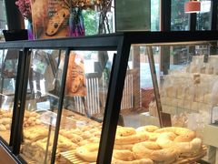 -Dough&Joe团憩(瑞虹天地月亮湾店)