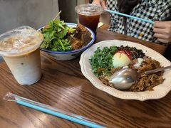 -CowCow其其·牛杂咖啡公司(六运店)