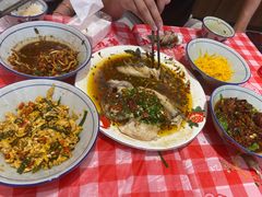 -荆九爷爆炒桥头三嫩(夫子庙店)