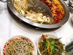 -沸炉重庆老火锅(军事博物馆店)