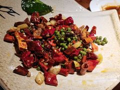 -滇香肴·云南菜蒸汽石锅鱼(云南北路店)