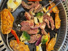 -马路牙子地桌烤肉(工体店)