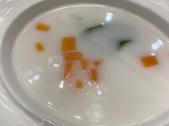 -香山湖家家宴(中山陵店)
