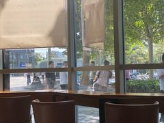 靠窗位-星巴克(北京望京店)