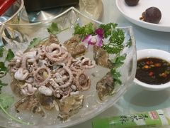 -鑫悦楼煎蟹·16年海鲜大排档
